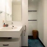 Daire Centrally Located Relax And Reset By Interhome *
