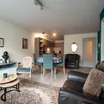 Daire Centrally Located Relax And Reset By Interhome